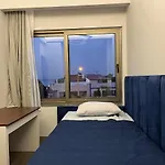 Elegance No2 - Pier Sea View אורלה