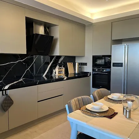 וילה Elegance No2 - Pier Sea View