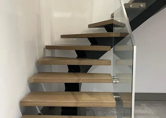 Elegance No2 - Pier Sea View וילה אורלה